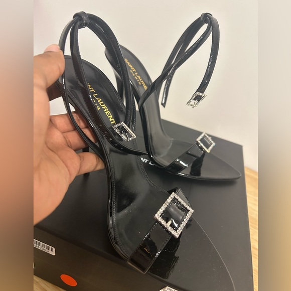 Saint Laurent Gippy Sandals - Picture 13 of 13